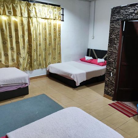 פנתאי צנאנג Kencana Guest House מראה חיצוני תמונה