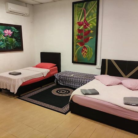 פנתאי צנאנג Kencana Guest House מראה חיצוני תמונה