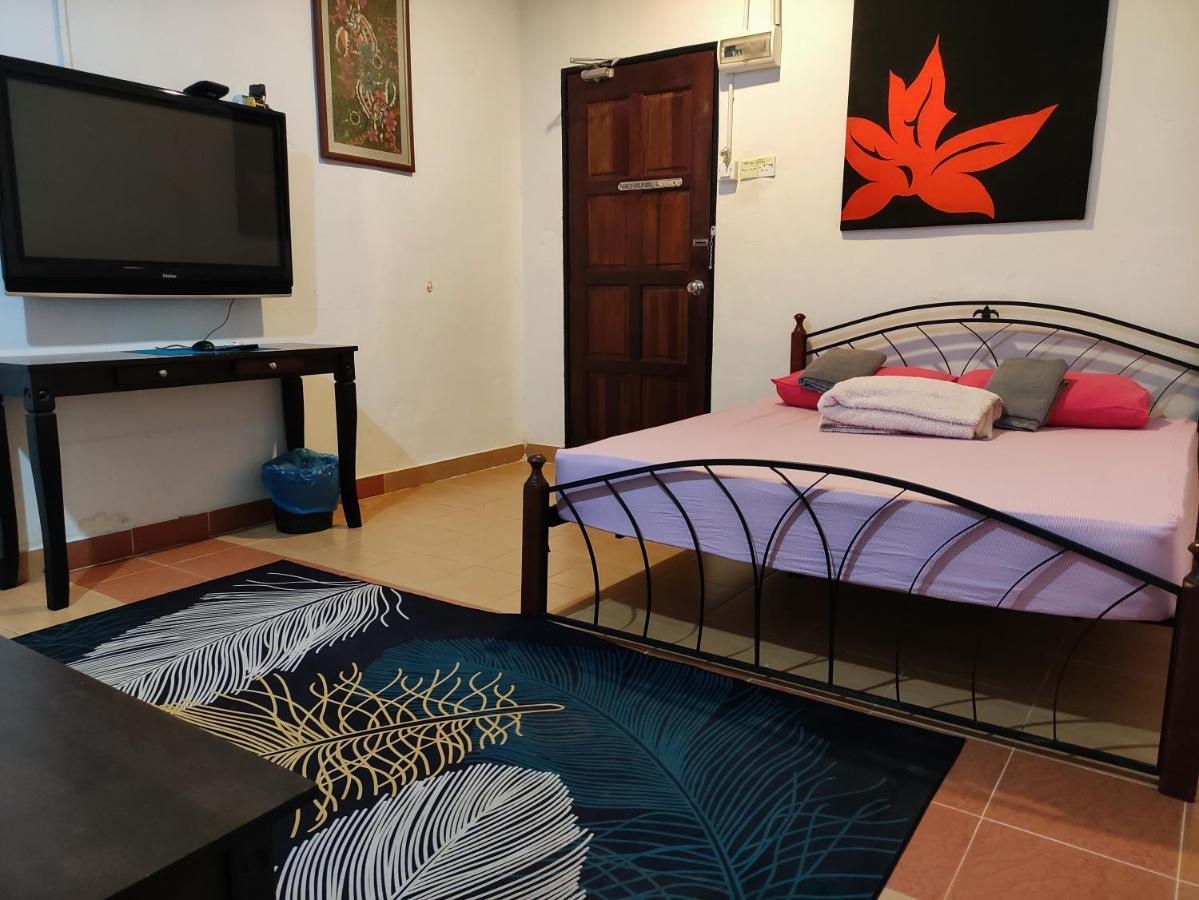 פנתאי צנאנג Kencana Guest House מראה חיצוני תמונה