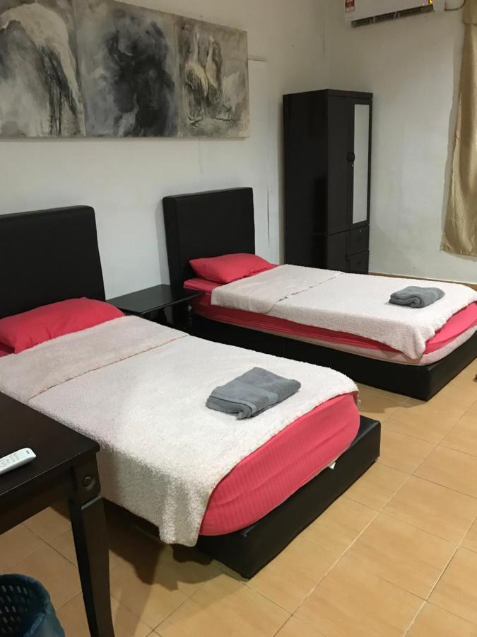 פנתאי צנאנג Kencana Guest House מראה חיצוני תמונה